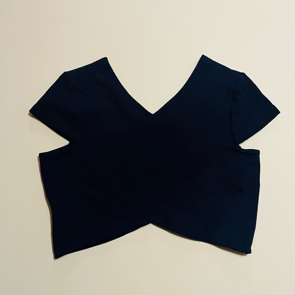 Rolla Coster Navy Cut Out Crop Top